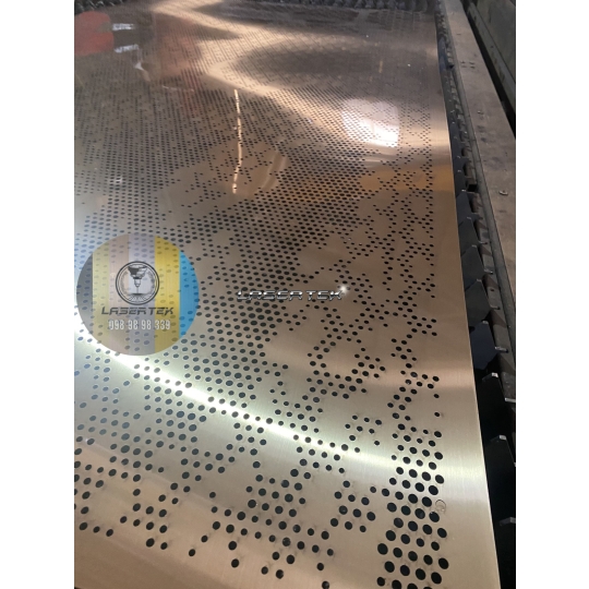 Vách ngăn inox màu