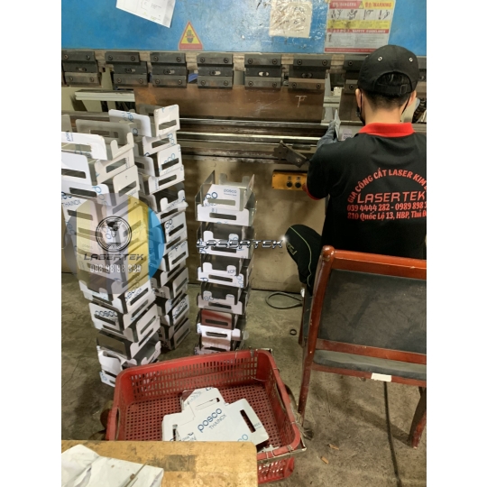 Chấn Hộp Khoá Inox 1mm