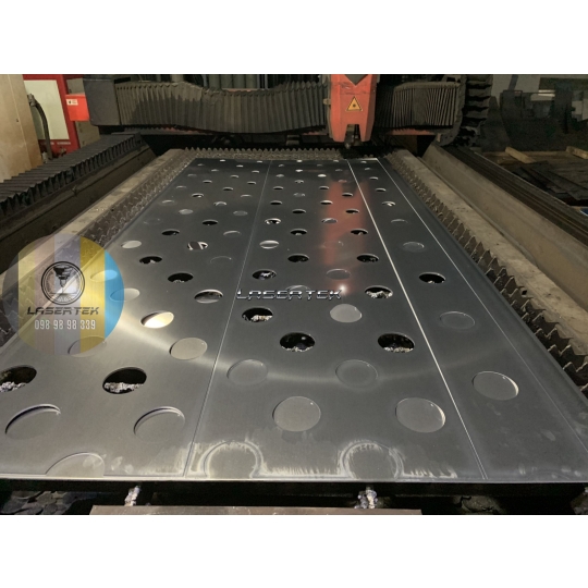 Vách ngăn nhôm 5mm